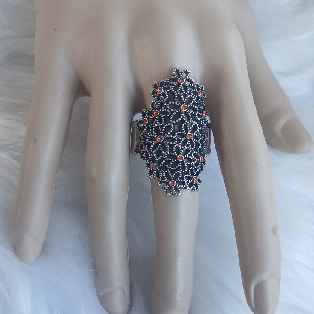 Paparazzi Silver and Orange Floral Ring Strech - Picture 1 of 11